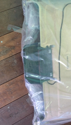 ขายฝ้าหลังคารถฟอร์ดเฟียส 4 ประตู ชื้อมาไม่ได้ใช้