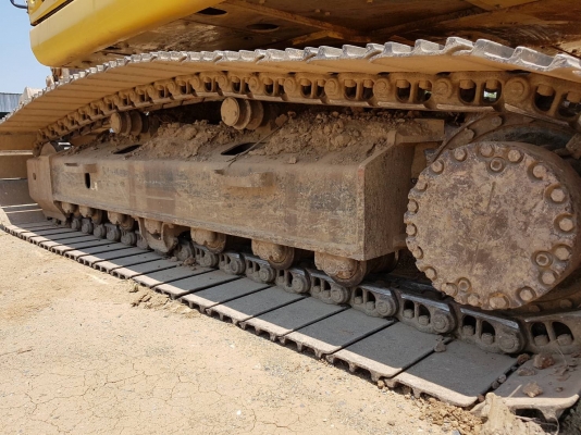 ขายด่วน!! Komatsu PC200-7 สภาพสวยค่ะ