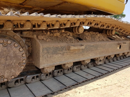 ขายด่วน!! Komatsu PC200-7 สภาพสวยค่ะ