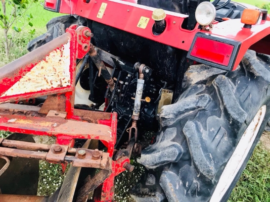 ํรถแทรกเตอร์สภาพดี พร้อมใช้งาน สนใจติดต่อ 086-1332298 ํรถแทรกเตอร์สภาพดี พร้อมใช้งาน สนใจติดต่อ 086-1332298