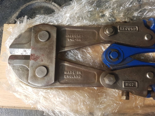 ขายกรรไกรตัดเหล็ก RECORD 942 MADE IN ENGLAND.ใหม่เก่าเก็บ ขายกรรไกรตัดเหล็ก RECORD 942 MADE IN ENGLAND.ใหม่เก่าเก็บ