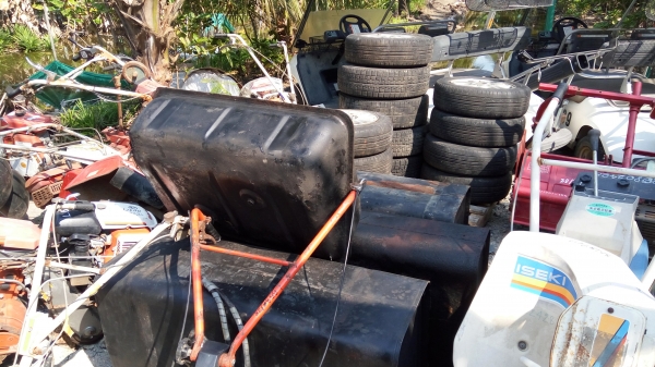 ถังน้ำมันรถสิบล้อ ขนาด200ลิตรและ100ลิตร