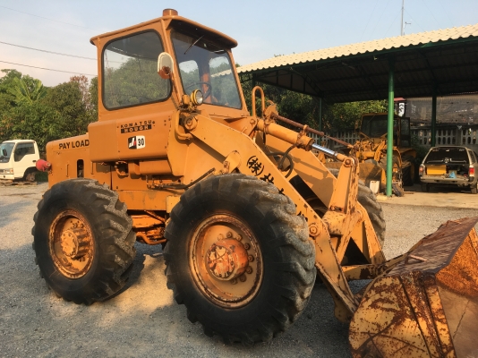 ขายรถตัก Komatsu JH30B นำเข้า ยังไม่เคยใช้งานในเมืองไทย สภาพสวย พร้อมใช้ ราคาถูกมากๆ 081-9485494 ขายรถตัก Komatsu JH30B นำเข้า ยังไม่เคยใช้งานในเมืองไทย สภาพสวย พร้อมใช้ ราคาถูกมากๆ 081-9485494