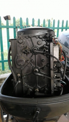 ขายเครื่องเมอร์คิวรี่ 75 hp 2 จังหวะ เก่าญี่ปุ่น เครื่องติดเสียงดี ขาดมอเตอร์ทิม ชุดกระบอกทิมมีอยู่ท