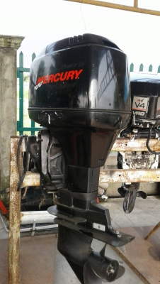 ขายเครื่องเมอร์คิวรี่ 75 hp 2 จังหวะ เก่าญี่ปุ่น เครื่องติดเสียงดี ขาดมอเตอร์ทิม ชุดกระบอกทิมมีอยู่ท ขายเครื่องเมอร์คิวรี่ 75 hp 2 จังหวะ เก่าญี่ปุ่น เครื่องติดเสียงดี ขาดมอเตอร์ทิม ชุดกระบอกทิมมีอยู่ท