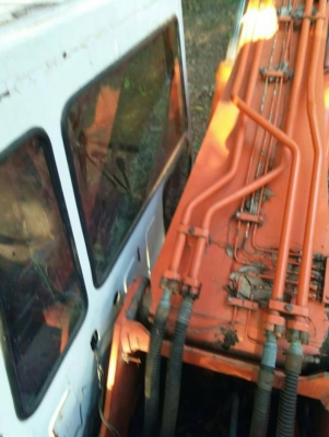 ขายรถแบคโฮ DAEWOO DH220LC เอกสารเล่ม ราคา 280000