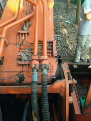 ขายรถแบคโฮ DAEWOO DH220LC เอกสารเล่ม ราคา 280000