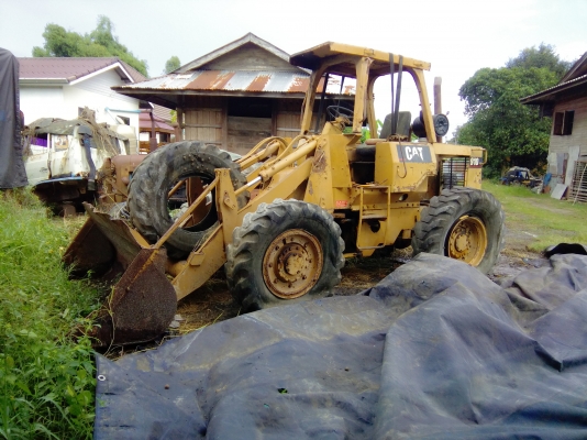 ขายรถตักcat910ตามสภาพ