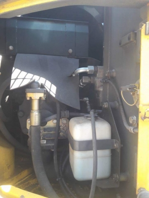 มาใหม่จ้า..KOMATSU PC128US-2E1   เก่านอกแท้  สภาพสวย  เครื่องปั๊มดี  พร้อมใช้  โทร 089-3818694  ดวงนภา