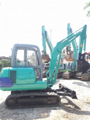 ขายจ้า  KOMATSU PC30-7  เก่านอกแท้  2,XXX  ชั่วโมง  พร้อมใช้  โทร  089-3818694  ดวงนภา