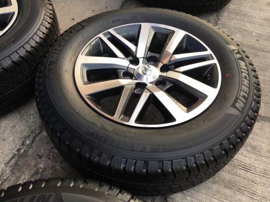 แม็กพร้อมยางป้ายแดงสดๆ Toyota New Fortuner ขอบ 18 พร้อมยาง 265-60-18 ยกจากห้าง