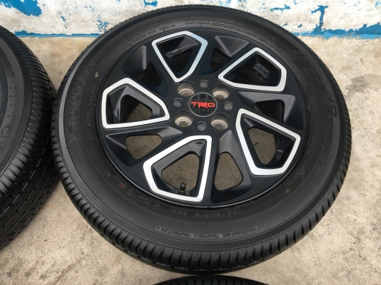 ล้อแม็ก Toyota Yaris TRD ขอบ 15 พร้อมยาง Yokohama 185-60-15 ปลายปี 16 ล้อแม็ก Toyota Yaris TRD ขอบ 15 พร้อมยาง Yokohama 185-60-15 ปลายปี 16