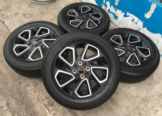 ล้อแม็ก Toyota Yaris TRD ขอบ 15 พร้อมยาง Yokohama 185-60-15 ปลายปี 16 ล้อแม็ก Toyota Yaris TRD ขอบ 15 พร้อมยาง Yokohama 185-60-15 ปลายปี 16