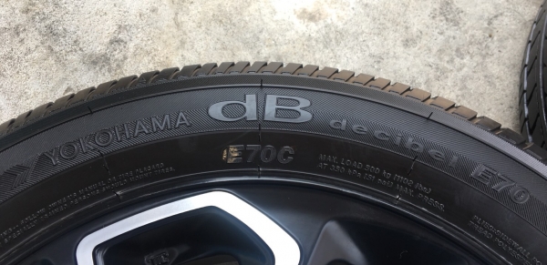 ล้อแม็ก Toyota Yaris TRD ขอบ 15 พร้อมยาง Yokohama 185-60-15 ปลายปี 16