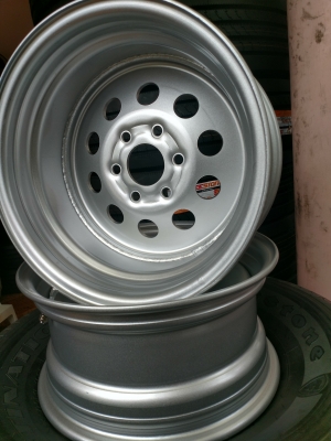 กะทะผ่า (ใหม่) นิสสัน NAVARA 7.0x15 6 รูู ขอบ 15 วงละ 1500 บาท กะทะผ่า (ใหม่) นิสสัน NAVARA 7.0x15 6 รูู ขอบ 15 วงละ 1500 บาท