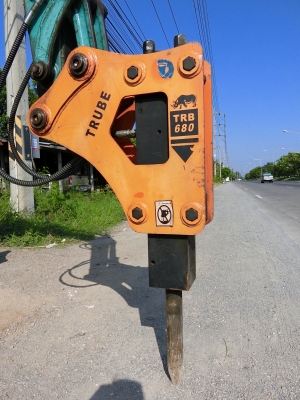 KOMATSU 40-7E ขนาดPC-40 <มีVDOให้ชม>รถเก่านอกมีเอกสารอินวอย☎️ติดต่อ 085-5632278 <ราคาต่อรองได้>