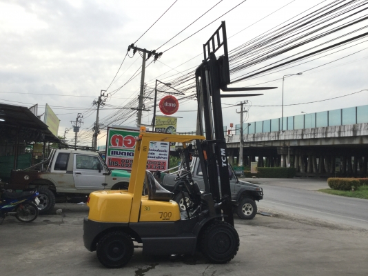 อาร์ ซี เอช โฟรคลิฟท์ ขาย ทีซีเอ็ม เครื่องดีเซล 3 ตัน