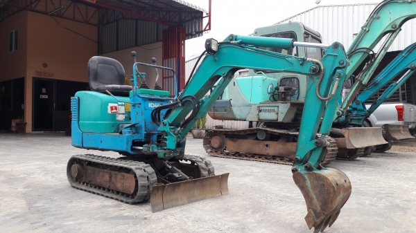 รถขุดโกเบลโก้ コベルコ Kobelco SK007 เก่าญี่ปุ่น 1ตัน สวย ขึ้นปิ๊กอัพได้!!!