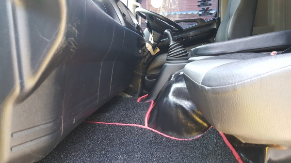 ขายครับ 251 ปี57 รถสวยขั้นเทพ สภาพป้ายแดง ขายครับ 251 ปี57 รถสวยขั้นเทพ สภาพป้ายแดง