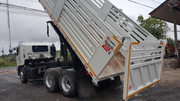 ขายครับ 251 ปี57 รถสวยขั้นเทพ สภาพป้ายแดง ขายครับ 251 ปี57 รถสวยขั้นเทพ สภาพป้ายแดง