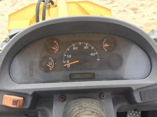 ขายรถตัก WA100-5 สภาพสวย พร้อมใช้งาน