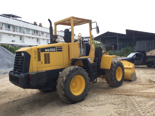 ขายรถตัก WA100-5 สภาพสวย พร้อมใช้งาน