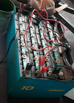 รับซ่อมแบตเตอร์รี่รถโฟล์คลิฟท์ไฟฟ้า