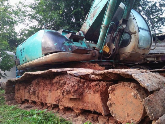 ขายด่วน SK200 - MARK 5 สภาพพร้อมใช้งาน  สนใจ 093-5088141