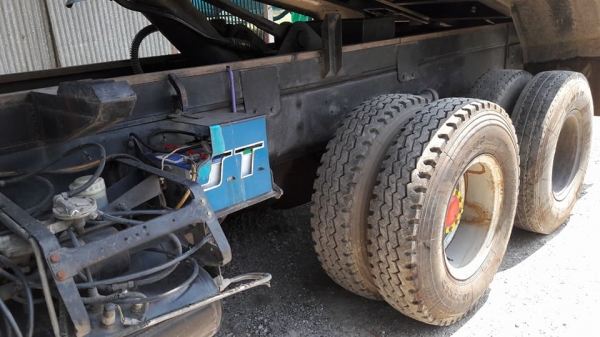 12 ล้อ ISUZU FXZ320  ปี49  กระบะเหล็ก - ดั้ม อู่ เอส ที บรรทุกได้ 17,500 กก. ยางสวย พร้อมใช้