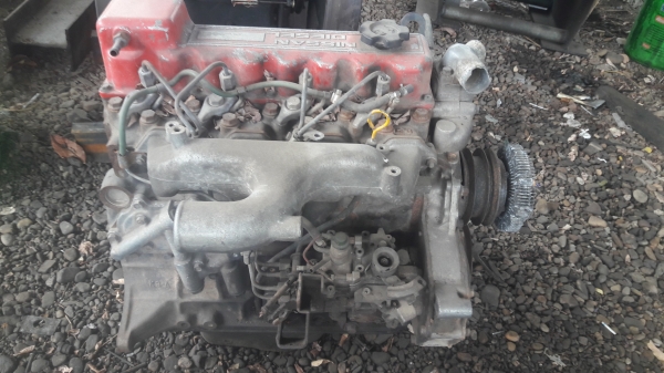 ขายเครื่องนิสสัน bd25 ฝาแดง ขายตามสภาพ เครื่องหมุนได้ค่ะ สนใจโทร 098-5922944