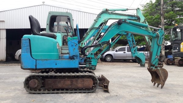 รถขุดโกเบลโก้ コベルコ Kobelco SK007 เก่าญี่ปุ่น 1ตัน สวย ขึ้นปิ๊กอัพได้!!!