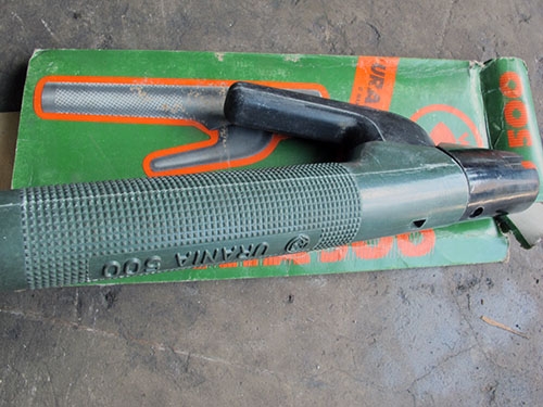 ขายหัวคีบเชื่อมไฟฟ้า URANIA500 ของนอกแท้ใหม่ใช้กับแอมป์สูงๆได้เลย ขายหัวคีบเชื่อมไฟฟ้า URANIA500 ของนอกแท้ใหม่ใช้กับแอมป์สูงๆได้เลย