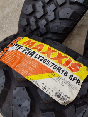 ขายยาง Mud MAXXIS 265/75/16 ของใหม่ปี 14 ชุดละ 13,800 ครับ ขายยาง Mud MAXXIS 265/75/16 ของใหม่ปี 14 ชุดละ 13,800 ครับ