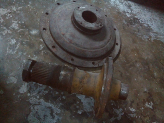 ขายเพลาพร้อมหัวดุม 12 ht เฟืองแน่น ลูกปืนแน่น