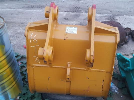 บุ้งกี๋รถแบคโฮ KOMATSU ใส่ PC100, PC120, PC128 ของใหม่นำเข้าจากนอก