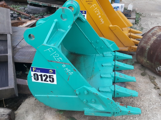 บุ้งกี๋รถแบคโฮ KOBELCO ใส่SK100, SK120 ของใหม่พึ่งนำเข้าจากนอก