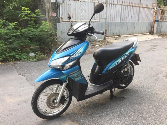 ขาย Honda Click รถสวยใสๆ เครื่องดีมากๆ สภาพเดิมๆ เครื่องเดิม ไม่ดัง ชุดข้างเงียบ เอกสารครบ เล่ม ชุดโ