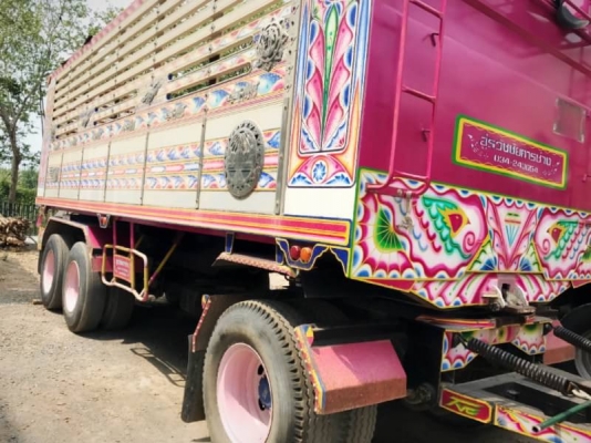 Isuzu 300 แรง ปี 56 แม่ลูกดัมพ์เกษตร  อู่ธวัสชัยนครปฐม รถใช้งานน้อย บรรทุกได้ 31 ตัน แม่ยาว 6.20 ม. ลูกยาว 7.00 ม. รถสวยเดิมพร้อมใช้งาน ยางดี ทะเบียนพร้อม