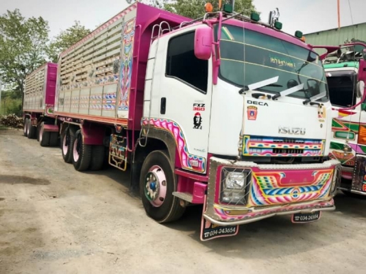 Isuzu 300 แรง ปี 56 แม่ลูกดัมพ์เกษตร  อู่ธวัสชัยนครปฐม รถใช้งานน้อย บรรทุกได้ 31 ตัน แม่ยาว 6.20 ม. ลูกยาว 7.00 ม. รถสวยเดิมพร้อมใช้งาน ยางดี ทะเบียนพร้อม