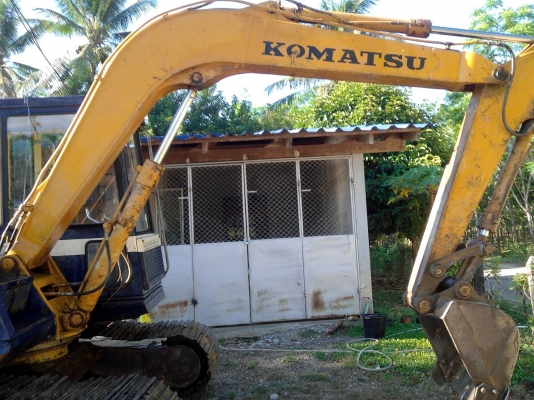 ขายรถแบคโฮ KOMATSU PC60-5 ราคา 390000