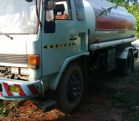 หกล้อ อิซูชุ ร็อค FSR11H165HP บรรทุกน้ำมัน 7,000ลิต ปั้ม,มิตเตอร์,อุปกรณ์ครบ รถห้าง สภาพดีพร้อมใช้งา