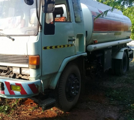 หกล้อ อิซูชุ ร็อค FSR11H165HP บรรทุกน้ำมัน 7,000ลิต ปั้ม,มิตเตอร์,อุปกรณ์ครบ รถห้าง สภาพดีพร้อมใช้งา
