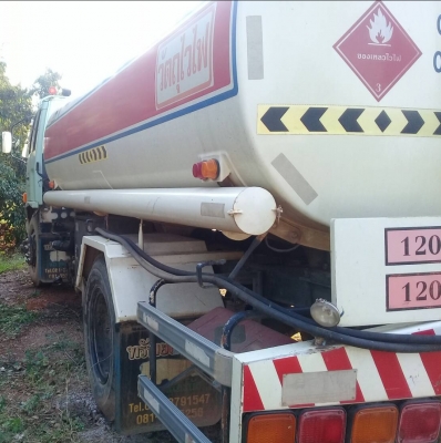 หกล้อ อิซูชุ ร็อค FSR11H165HP บรรทุกน้ำมัน 7,000ลิต ปั้ม,มิตเตอร์,อุปกรณ์ครบ รถห้าง สภาพดีพร้อมใช้งา