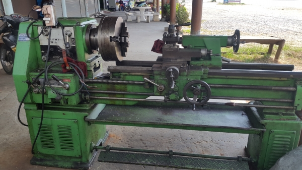 แท่นกลึง 6 ฟุต พร้อมใช้ 78,000 ด่วนๆๆๆ   0898217996