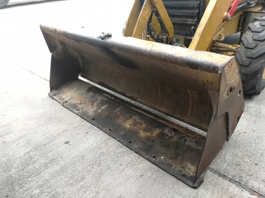 CATERPILLAR 422F CATERPILLAR 422F