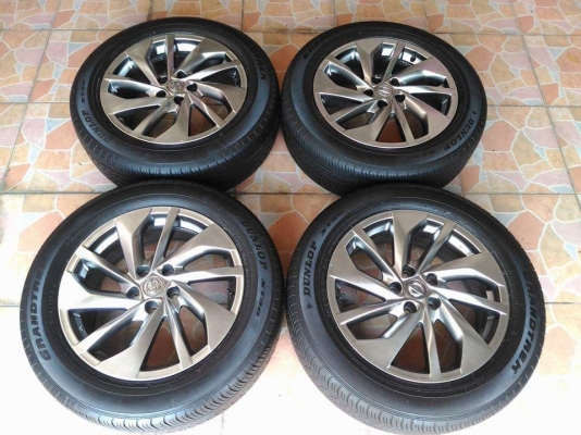 ล้อแม็ก Nissan X-Trail ขอบ 18 พร้อมยาง Dunlop Grandtrek ST30  225 60 18 ผลิตปี 2015 ยางสวย ดอกหนาๆ ล้อสภาพดี เดิมๆ ของหายาก ขายถูก ทั้งชุด 19,900.- *** เทิร์นได้ ใส่ฟรีค่ะ *** จัดส่งได้ทั่วประเทศค่ะ