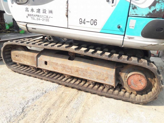 ขายจ้า..KOBELCO SK60-2 มาร์คไฟว์  ธรรมดา เก่านอกแท้  มีลายแย๊ก  5,XXX  ชั่วโมง  พร้อมใช้  โทร  089-3818694 ดวงนภา