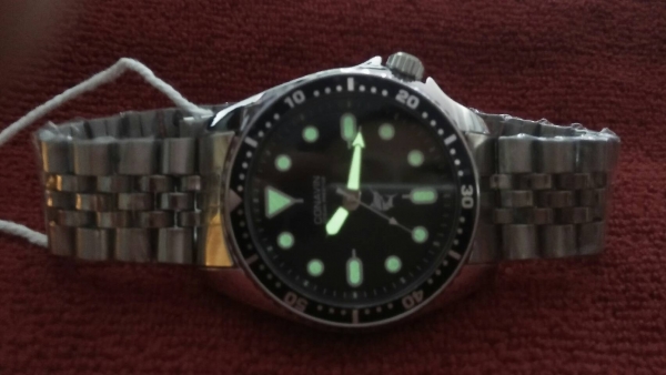 นาฬิกา ซับมารีนคอนาวิน นาฬิกา ซับมารีนคอนาวิน