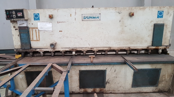 ขายเครื่องตัด และเครื่องพับเหล็ก