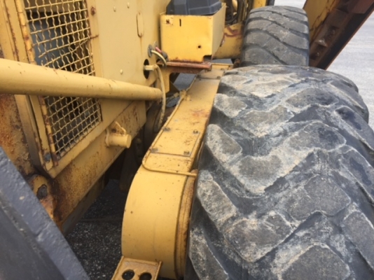 ขายรถเกรด Cat 140G 72V09XXX ปี 1985 11,789 ชม สนใจ 061-4194021 NDT Thailand Line : 0614194021 พรภวิษย์